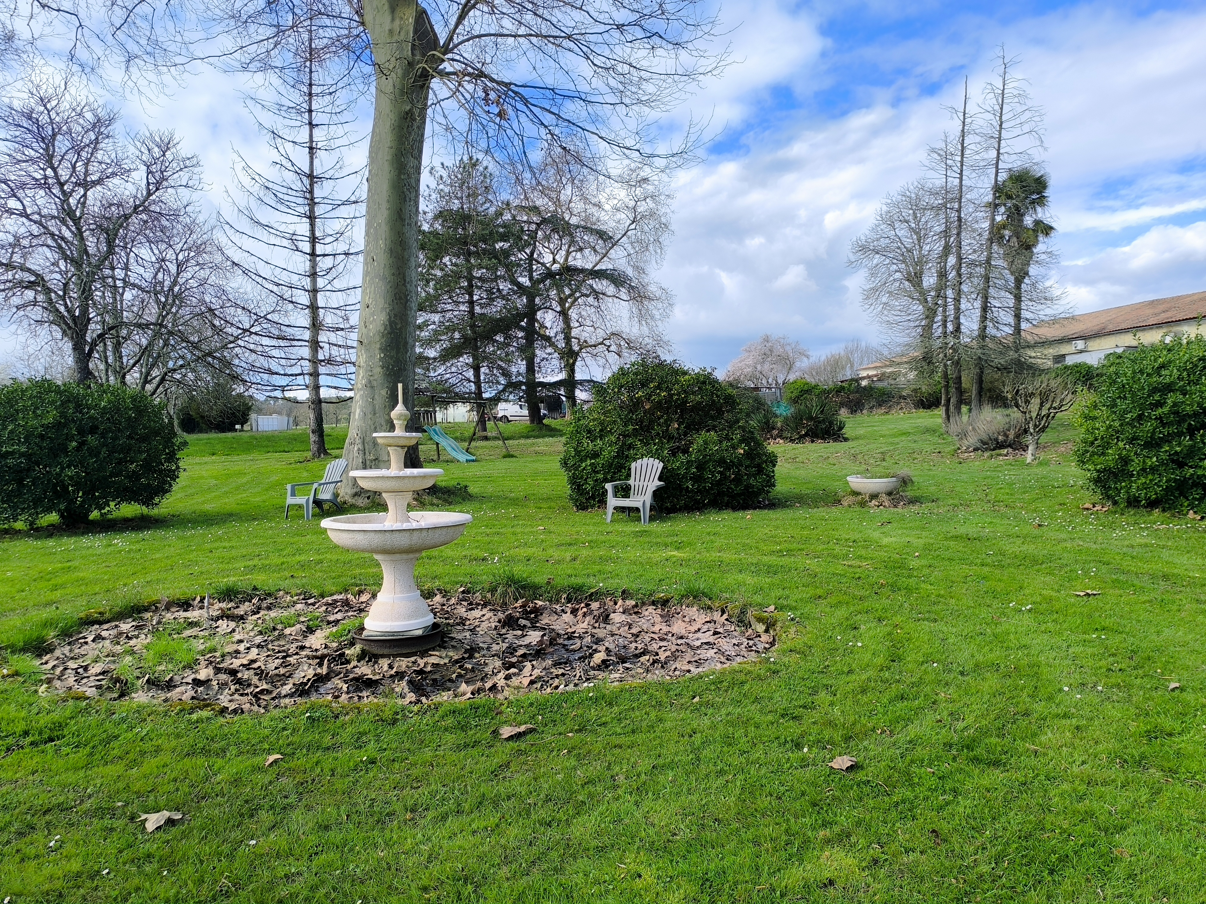Le parc du Château Puygrenier